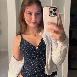 Meet your Posher, Ellie